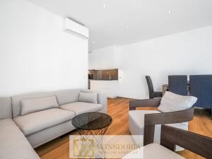 Prodej bytu 2+kk, Uherské Hradiště, 28. října, 60 m2