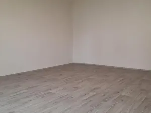 Pronájem bytu 2+1, Chomutov, Kadaňská, 60 m2