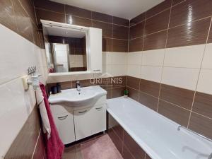 Prodej bytu 2+1, Chomutov, Zahradní, 61 m2