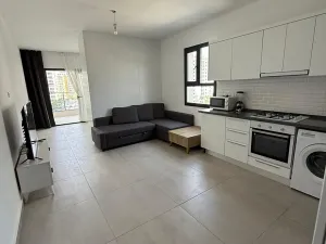 Prodej bytu 1+kk, Larnaka, Kypr, 48 m2