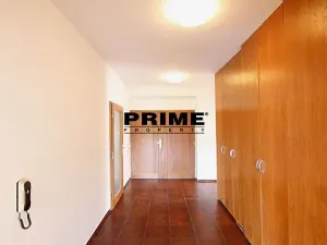 Pronájem kanceláře, Praha - Braník, Psohlavců, 293 m2