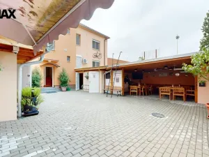 Prodej ubytování, Dolní Dunajovice, Hlavní, 655 m2