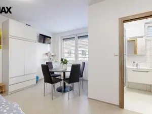 Prodej ubytování, Dolní Dunajovice, Hlavní, 655 m2