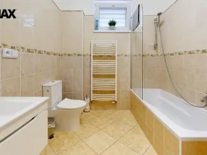 Prodej ubytování, Dolní Dunajovice, Hlavní, 655 m2