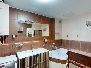 Prodej bytu 4+kk, Praha - Karlín, Sokolovská, 88 m2