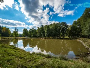 Prodej komerčního pozemku, Cheb, 86573 m2