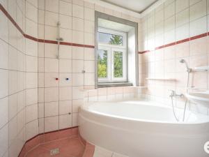 Prodej bytu 3+1, Nová Paka, Lomnická, 76 m2