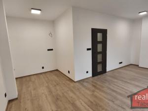 Prodej bytu 1+kk, Nupaky, Nupacká, 38 m2