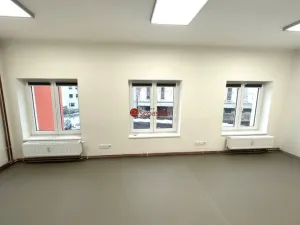 Pronájem obchodního prostoru, Jičín - Valdické Předměstí, Dělnická, 245 m2