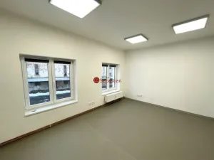 Pronájem obchodního prostoru, Jičín - Valdické Předměstí, Dělnická, 245 m2