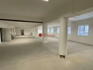 Pronájem obchodního prostoru, Jičín - Valdické Předměstí, Dělnická, 245 m2