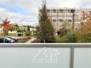 Prodej bytu 3+1, Hostinné, Sídliště, 68 m2