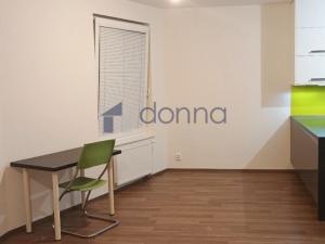 Pronájem bytu 3+kk, Praha, Sazovická, 82 m2