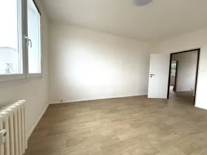 Pronájem bytu 3+1, Plzeň - Bolevec, Kralovická, 79 m2