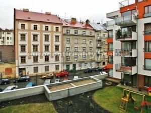 Pronájem bytu 1+kk, Praha, Pod Kavalírkou, 35 m2