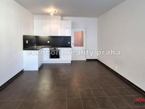 Pronájem bytu 1+kk, Praha, Pod Kavalírkou, 35 m2