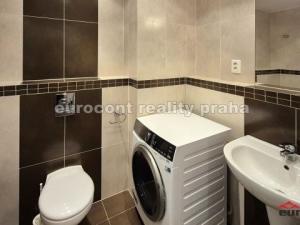 Pronájem bytu 1+kk, Praha, Pod Kavalírkou, 35 m2