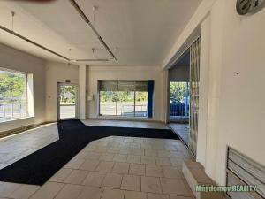 Pronájem kanceláře, Praha - Hrdlořezy, Pod Táborem, 340 m2