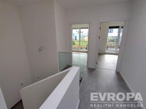 Prodej rodinného domu, Červené Pečky, Hrabáňova, 202 m2