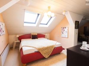 Prodej rodinného domu, Loučim, 300 m2