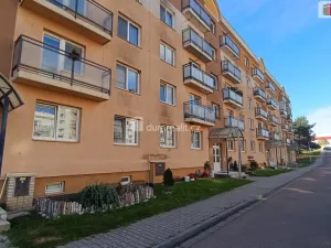 Pronájem bytu 2+1, Luštěnice - Zelená, 50 m2