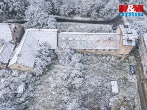 Prodej zemědělského objektu, Podbořany - Pšov, 1000 m2