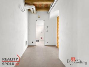 Prodej bytu 1+kk, Jince, Slavíkova, 72 m2
