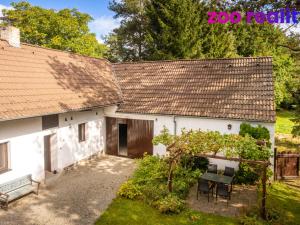 Prodej rodinného domu, Sviny, 234 m2