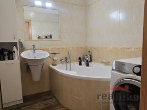 Prodej bytu 3+1, Opava, Edvarda Beneše, 70 m2