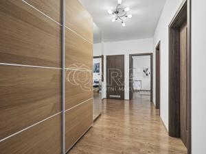 Prodej bytu 3+kk, Horoměřice, T. G. Masaryka, 83 m2