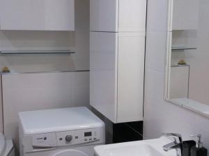 Pronájem bytu 3+kk, Praha - Zličín, Sazovická, 72 m2