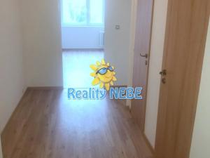 Pronájem bytu 2+kk, Praha - Smíchov, U Demartinky, 50 m2