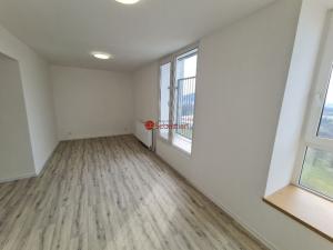 Pronájem bytu 3+1, Teplice - Trnovany, Antonína Sochora, 99 m2