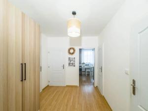 Prodej bytu 3+1, Praha - Letňany, Křivoklátská, 65 m2