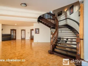 Prodej obchodního prostoru, Praha - Šeberov, K Hrnčířům, 1093 m2