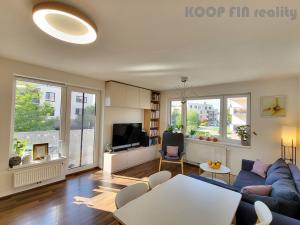 Pronájem bytu 2+kk, Hradec Králové - Pražské Předměstí, Farářství, 55 m2