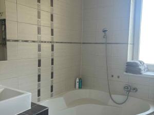 Pronájem bytu 3+1, Ostrava, Kosmova, 82 m2