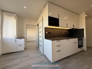 Pronájem bytu 3+1, Znojmo, Dukelských bojovníků, 72 m2