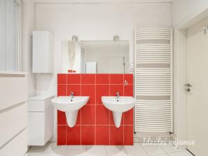 Pronájem bytu 2+kk, Praha - Pitkovice, K dálnici, 70 m2