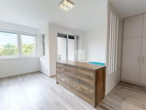 Prodej bytu 1+kk, Humpolec, Na Skalce, 35 m2