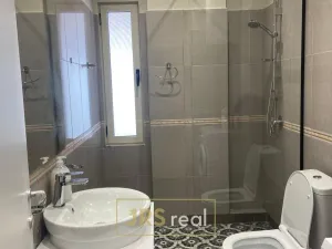 Prodej bytu 1+1, Durrës, Albánie, 55 m2