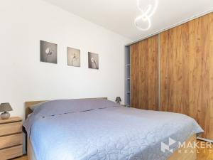 Pronájem bytu 2+kk, Praha - Karlín, Sokolova, 60 m2