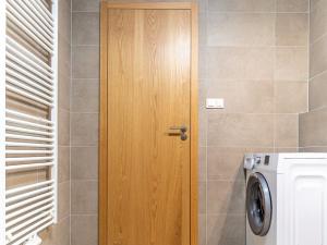 Pronájem bytu 2+kk, Praha - Karlín, Sokolova, 60 m2