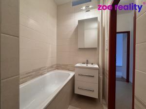 Pronájem bytu 2+1, Žatec, Podměstí, 54 m2