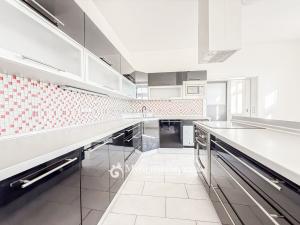 Prodej bytu 4+kk, Znojmo, U Brány, 95 m2