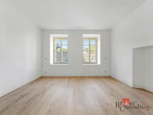 Prodej bytu 2+kk, Jince, Slavíkova, 70 m2