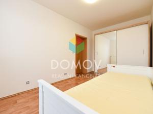 Pronájem bytu 2+kk, Beroun, U Židovského hřbitova, 40 m2
