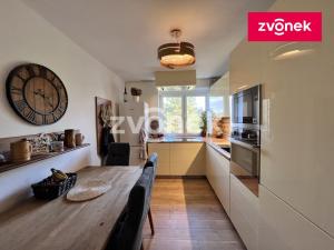 Pronájem bytu 2+1, Zlín, Štefánikova, 58 m2