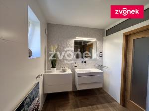 Pronájem bytu 2+1, Zlín, Štefánikova, 58 m2