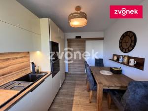 Pronájem bytu 2+1, Zlín, Štefánikova, 58 m2